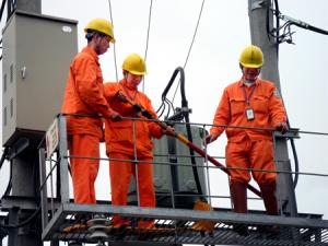 Giá điện tăng 5% từ ngày 22/12 